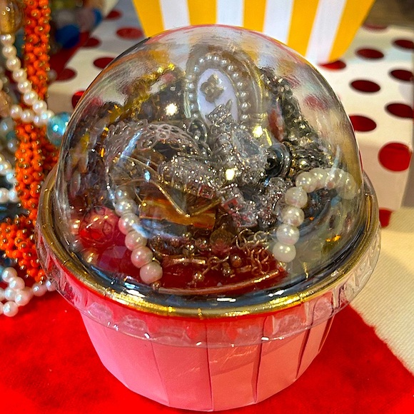 🧁Diamond Cupcake🧁 Live Show Listing ❣️All Wearable, Sellable, Giftable❣️ 🛼🛼🛼 - Picture 12 of 13